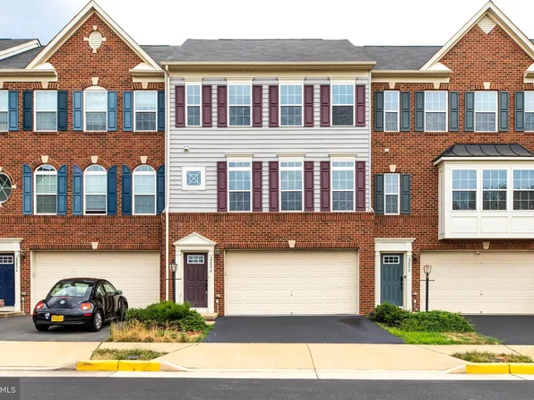 22896 Lacey Oak Ter, Sterling, VA 20166