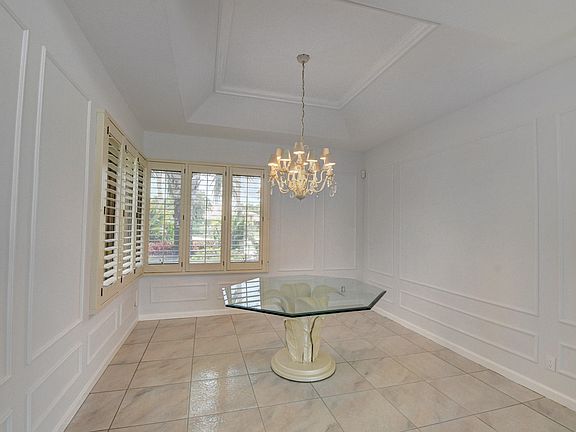 Home For Sale In Stonebridge