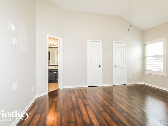 3rd image of 18503 Royal Mist Ln