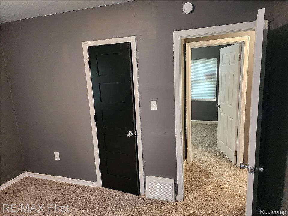 16101 Bramell St, photo 10