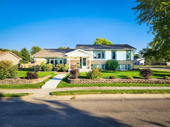 309 Market Pl, Norfolk, NE 68701