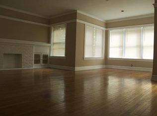6636 S Woodlawn Ave, Chicago, IL 60637