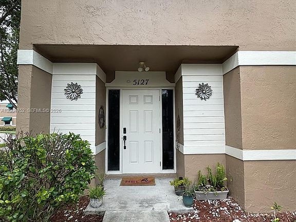 2nd image of 5127 SW 123rd Ave