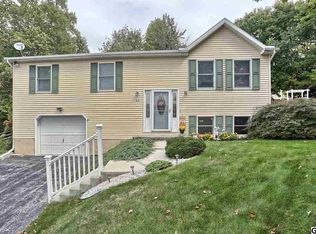11 Liberty Dr, Mount Holly Springs, PA