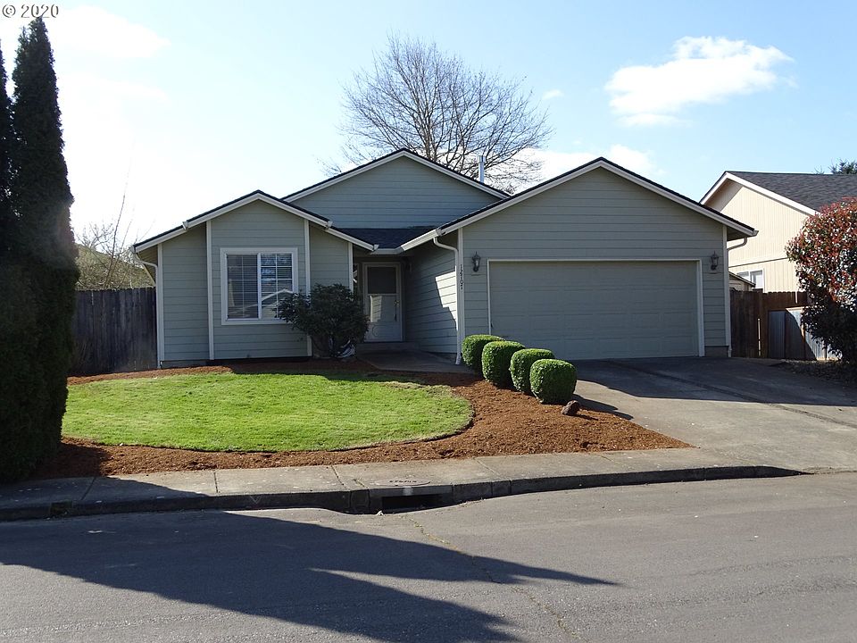 1st image of 12707 NE 46th St