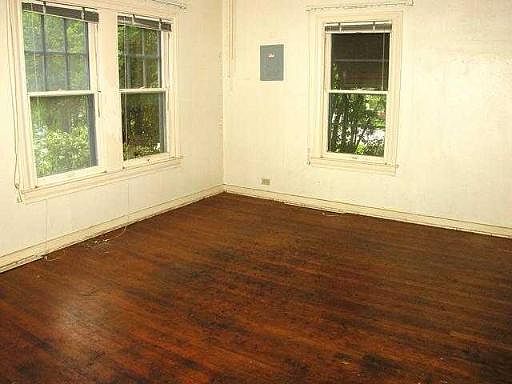 2nd image of 1015 MC ILVAINE ST