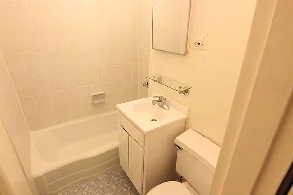 Rented by Guidance Realty Corp. | media 41