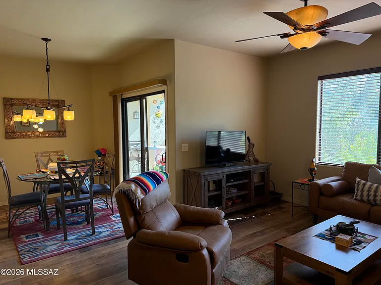 2550 E River Rd #16301 — Photo 11