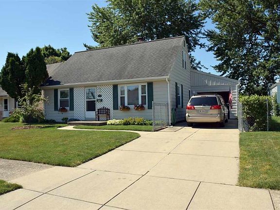 2nd image of 735 Greenview Ave