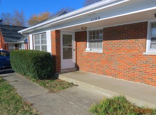 2199 Winterberry Dr #A, Lexington, KY 40504