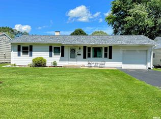 903 Harrison St, Galesburg, IL