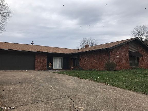 2nd image of 157 Highland Hills Dr