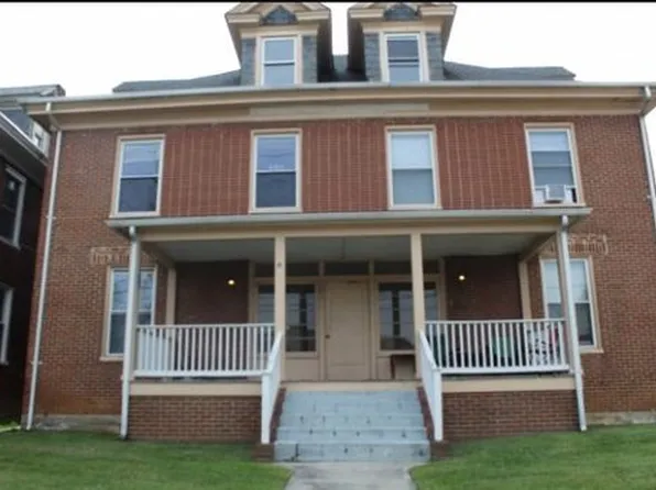 1001 1st St SW #3, Roanoke, VA 24016