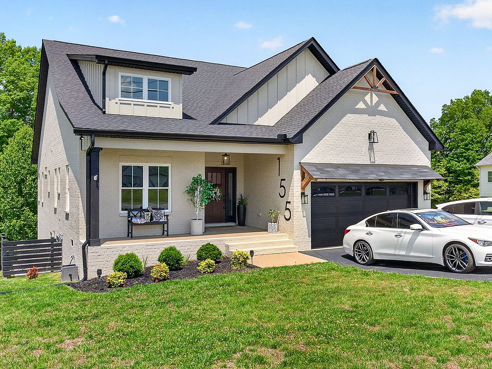 1st image of 155 Lakewood Cir