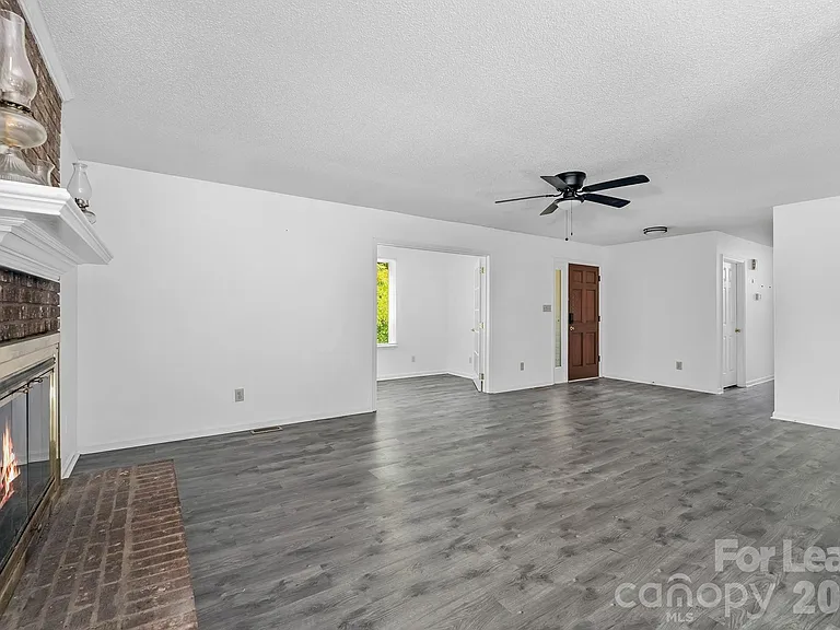 21014 Pine Ridge Dr — Photo 19