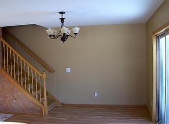 4th image of 1110 Wild Rose Ct