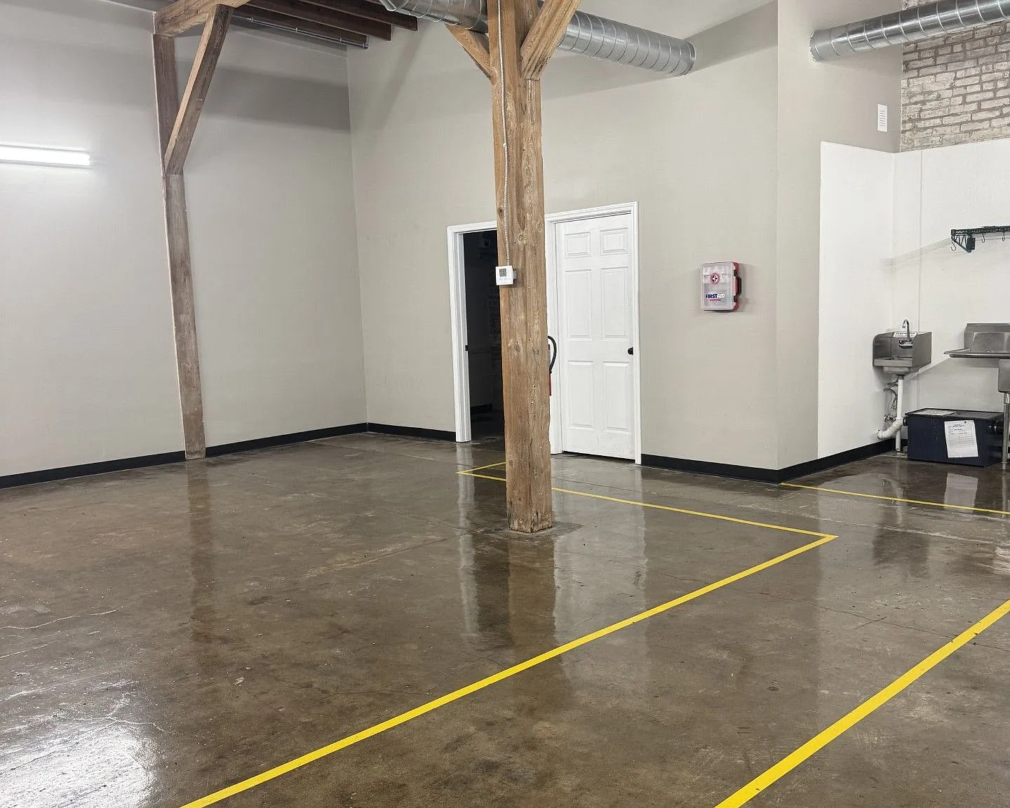 Studio, 1.0 bath, 2220 sqft, $2,350 — Photo 2