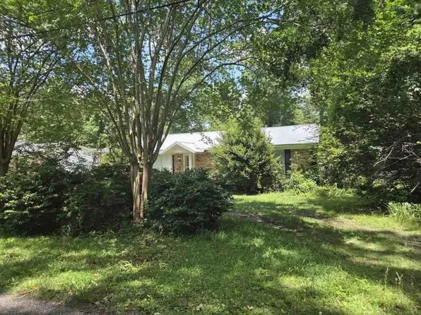 1402 Brown Ave, Bay Minette, AL 36507