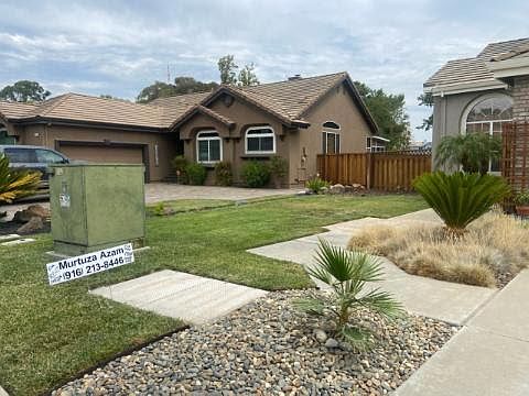 2nd image of 2309 Wayfarer Dr