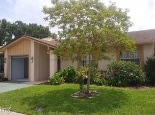 1095 Calanda Ave, Orlando, FL 32807