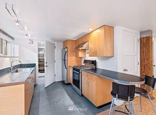 428 NW 45th St #B, Seattle, WA 98107