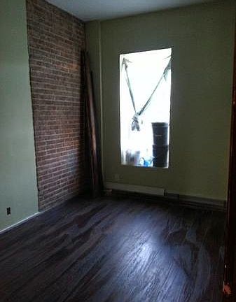 5th image of 621 Willoughby Ave