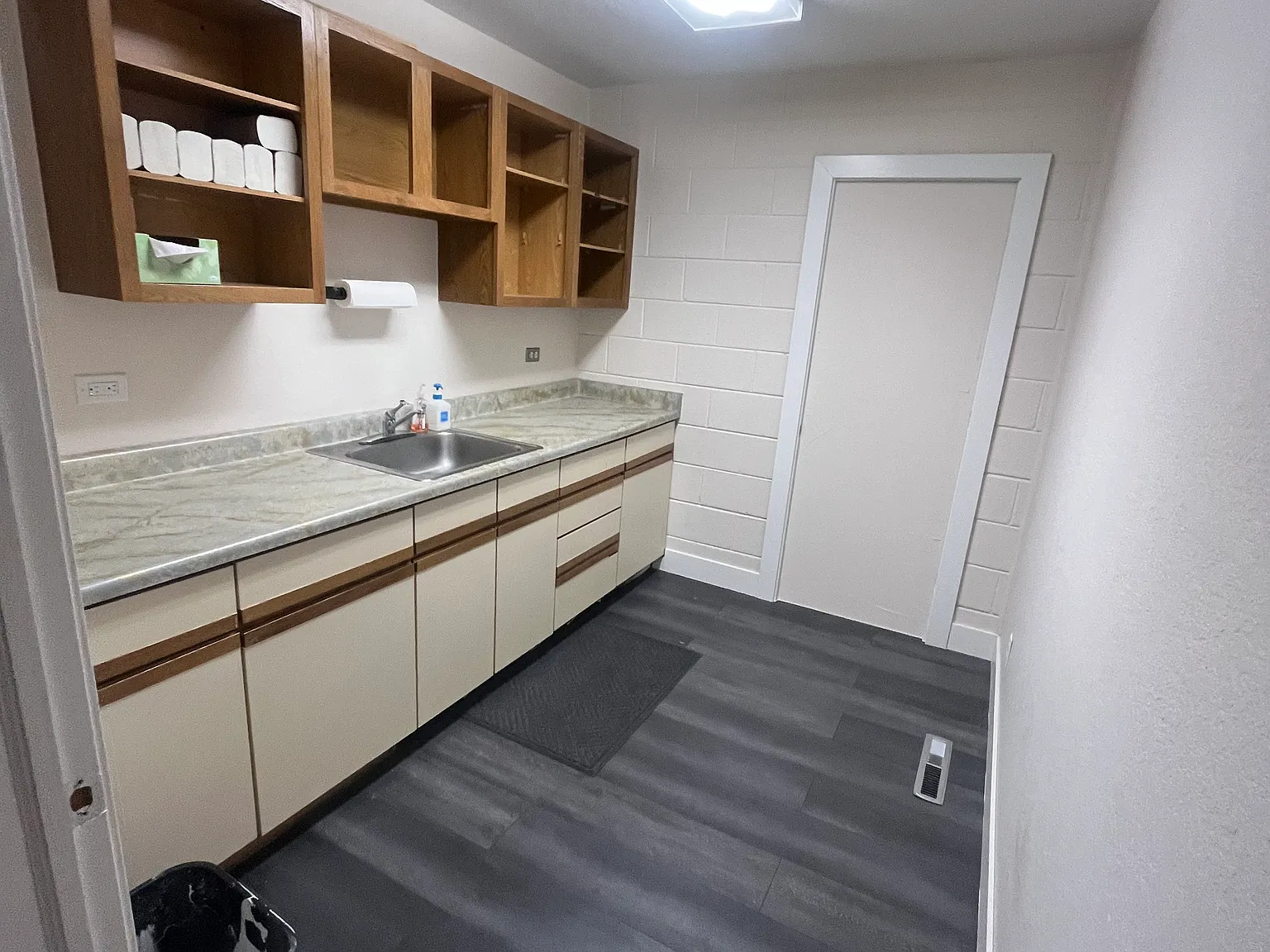 4 bed, 1300 sqft, $2,000 — Photo 4