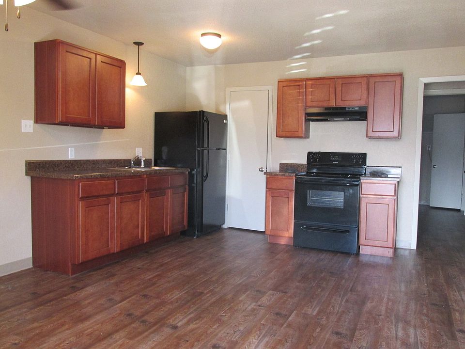 1st image of 3009 S Quincy St #1-8