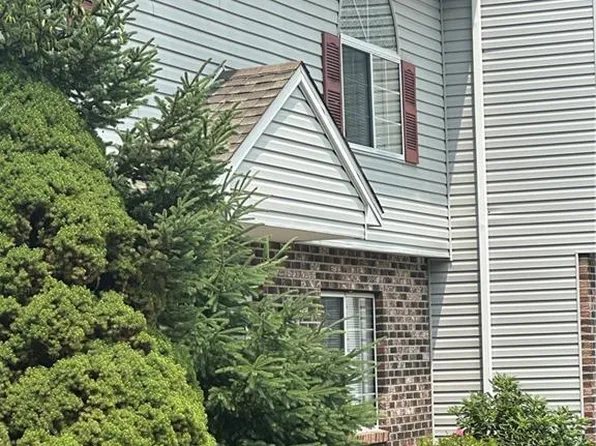 197 Pine Hill Road #8A, Thomaston, CT 06787