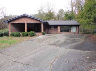 504 Red Oak St, Newport, TN 37821