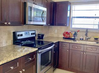 1930 Kudza Rd, West Palm Beach, FL 33415