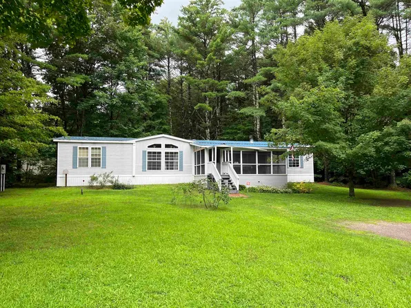 61 Lake Road, Milton, VT 05468