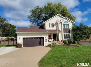 2607 38th Ave, Rock Island, IL 61201
