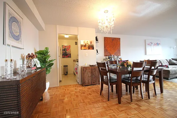 Rented by Corcoran | media 14