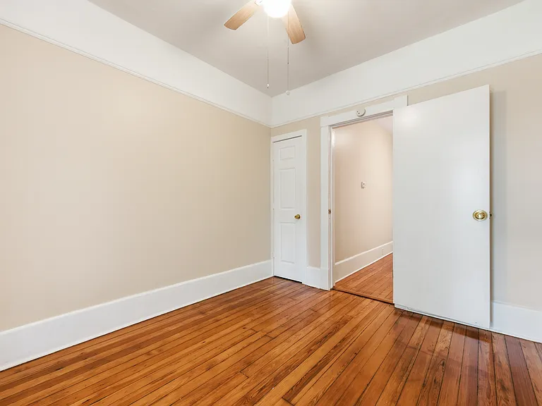 2303B N Abercorn St #B — Photo 11