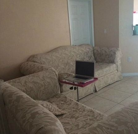 3rd image of 10775 NW 41st St