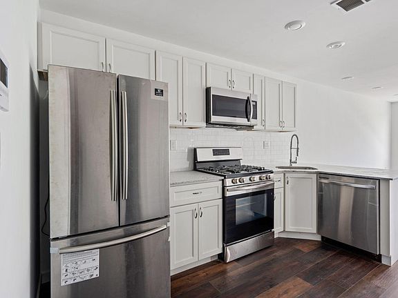 3rd image of 2005 Frankford Ave #1A