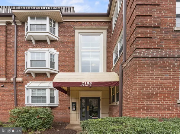 2105 N Scott St APT 79, Arlington, VA 22209