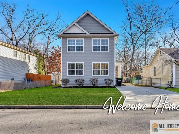 136 Park Ave, Old Bridge, NJ 08857