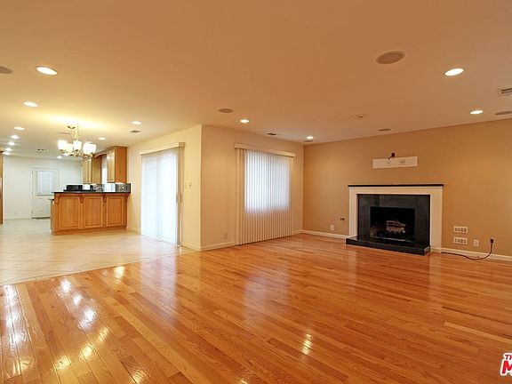 2nd image of 627 Chestnut Ave