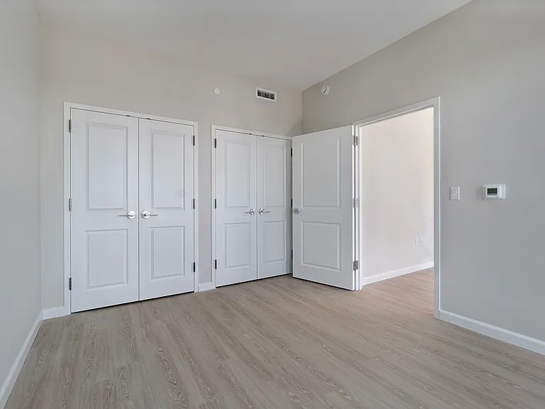 18303 Hillside Ave #7B — Photo 13