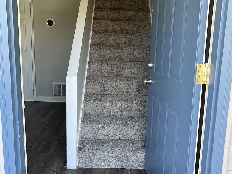 Columbus Crossing Townhomes — Photo 38
