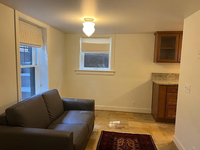 4915 Linden Ave N #5 — Photo 6