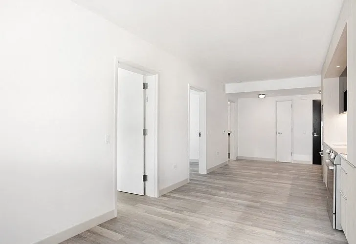 33 8th at Trinity Place — Photo 37
