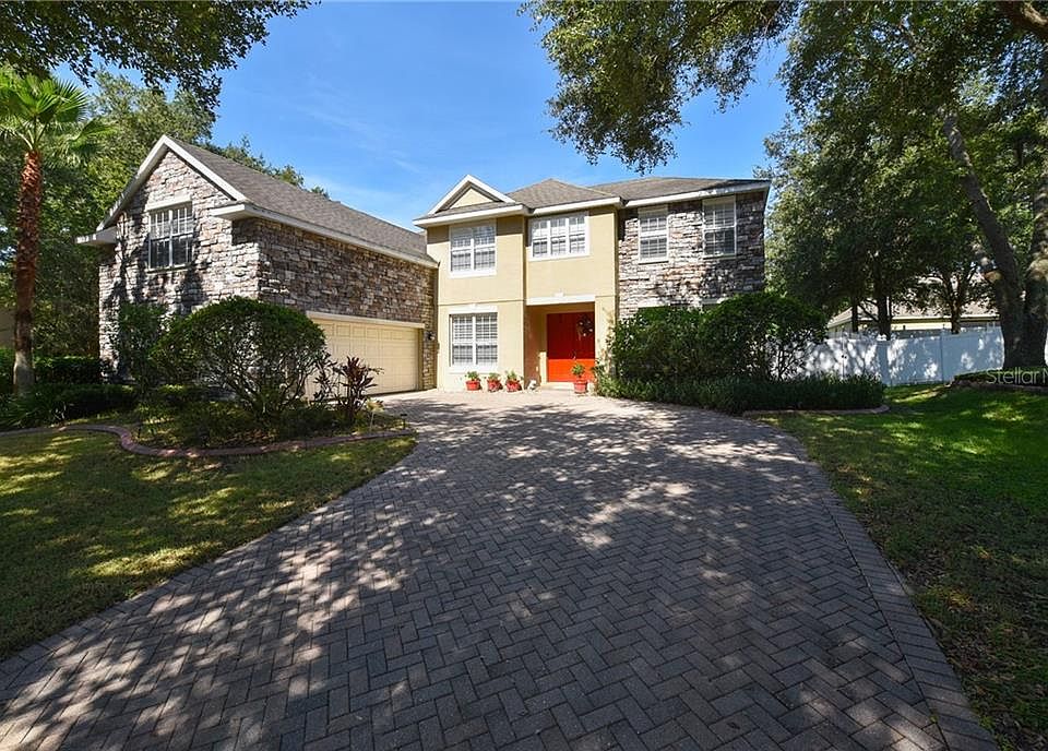 1st image of 40 Clear Harbor Ct