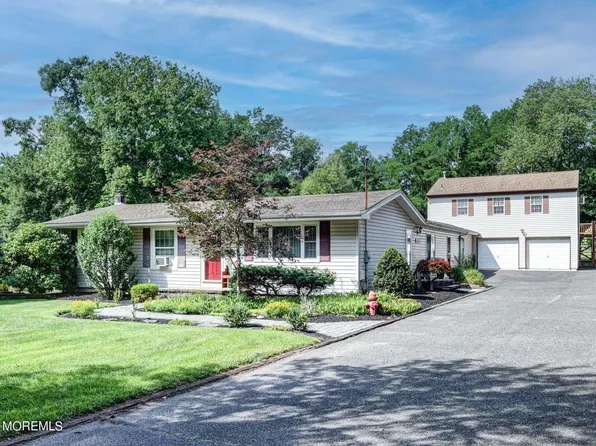 155 Tyrpak Road, Howell, NJ 07731
