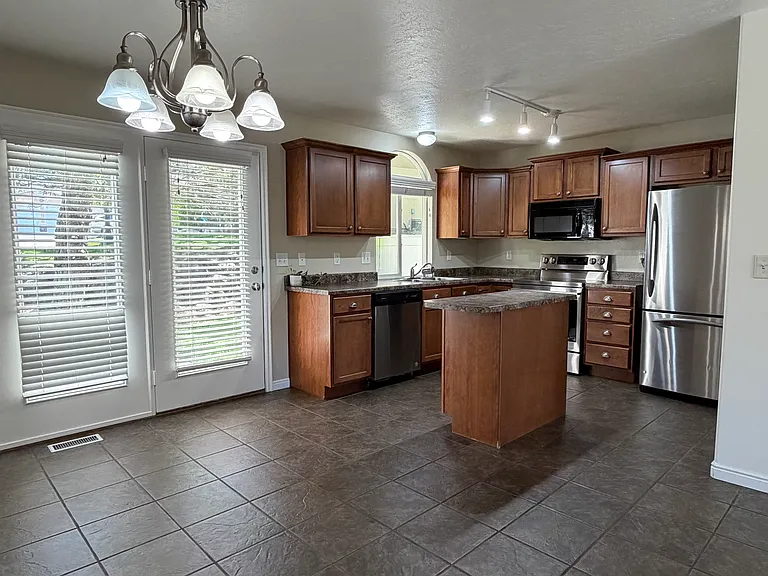 9661 S Villa Springs Cv — Photo 5