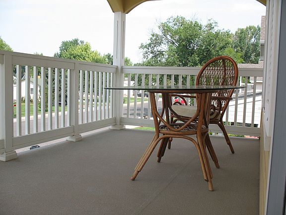 balcony