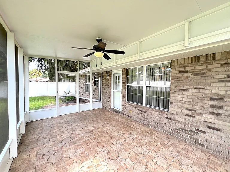 70 Pheasant Dr — Photo 46