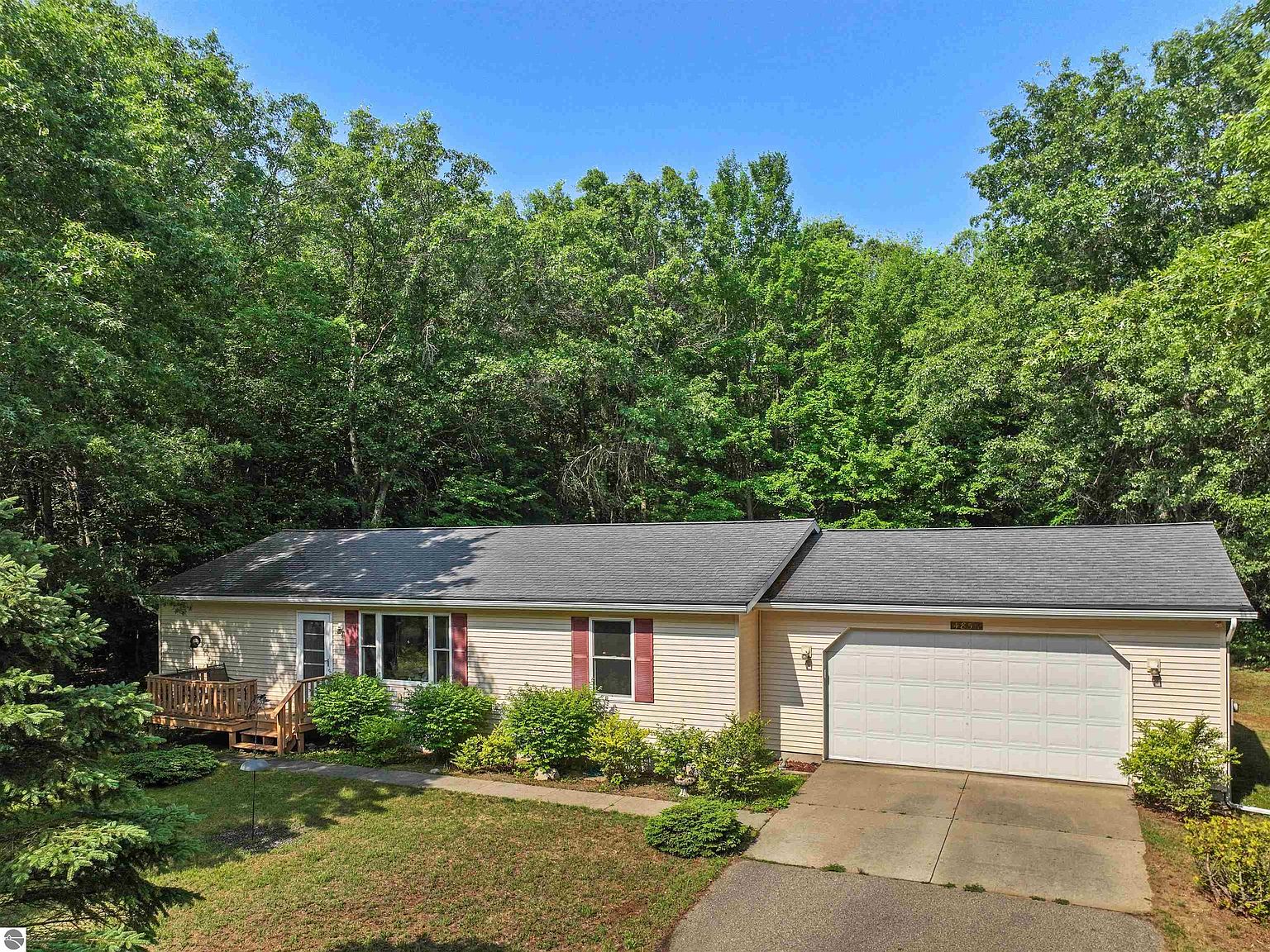 4856 S Dickerson Rd, Lake City, MI 49651 Zillow